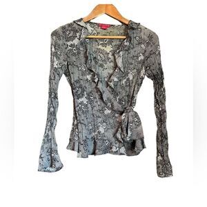 Sunnyleigh patterned long sleeve wrap top